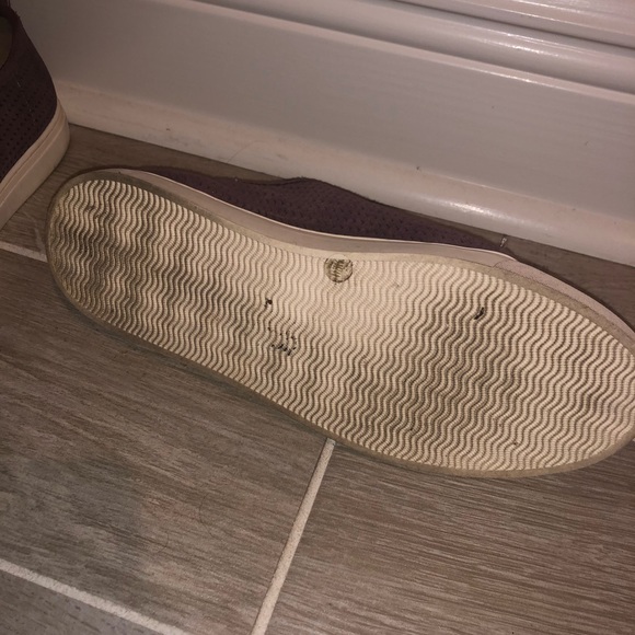 Lucky Brand Tennis Shoes 👟 - Picture 6 of 8